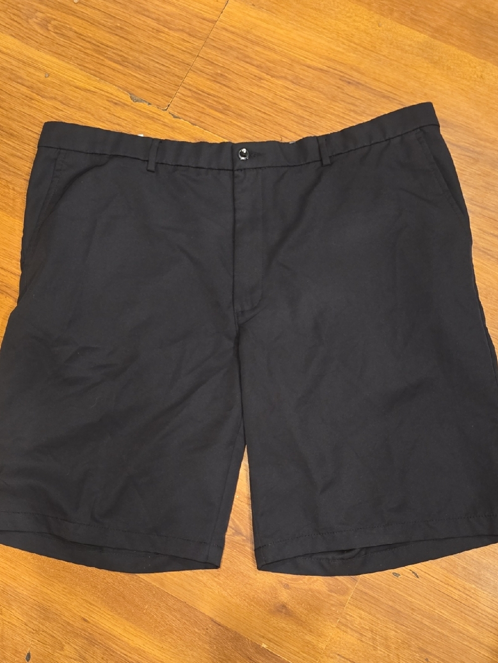 Men's Classic Black Shorts Size 42 W